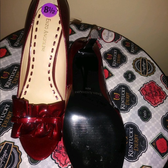Enzo Angiolini Patent Leather Pumps - Picture 2 of 2